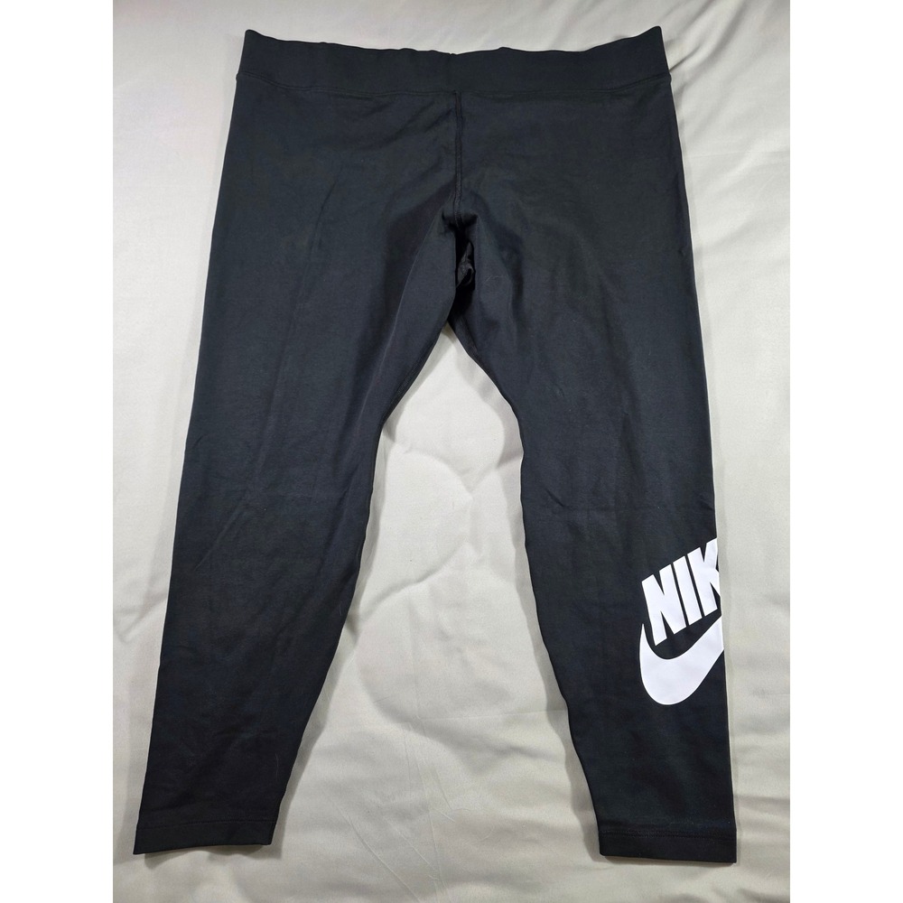 Nike Sportswear Essential High-Waisted Leggings Womens 3X Black NEW